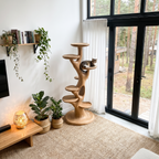 Arbre à chat sculptural à plateformes multi-niveaux pour chats d'intérieur SINLHATT016