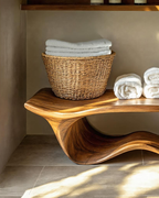 Banc de douche sculptural organique pour salle de bain SITHTTSB010